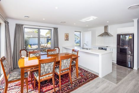 Photo of property in 5 Kennedy Lane, Hamilton East, Hamilton, 3216