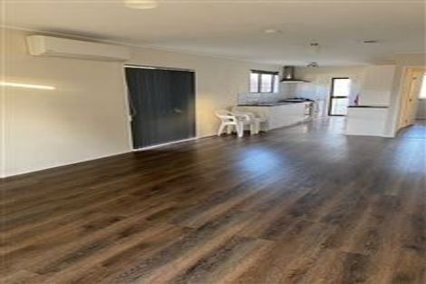 Photo of property in 2/70 Palmers Road, Clendon Park, Auckland, 2103