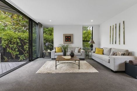 Photo of property in 1a Maleme Avenue, Belmont, Auckland, 0622