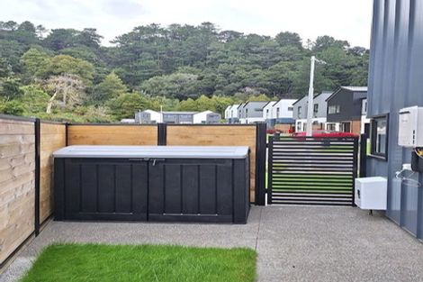 Photo of property in 15 Joseph Bolton Crescent, Wallaceville, Upper Hutt, 5018