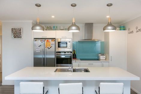 Photo of property in 31 Jules Crescent, Bell Block, New Plymouth, 4312