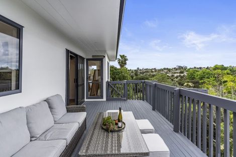 Photo of property in 7 Jubaea Place, Henderson, Auckland, 0610