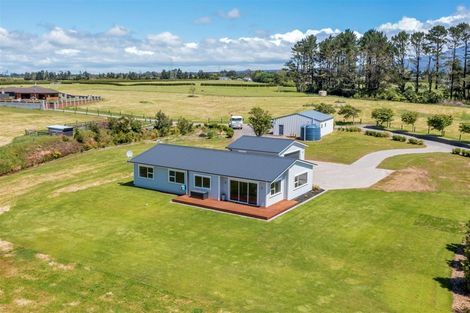 Photo of property in 1253 Upland Road, Egmont Village, Inglewood, 4386