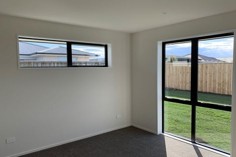 Photo of property in 7 Marcoola Drive, Rolleston, 7614