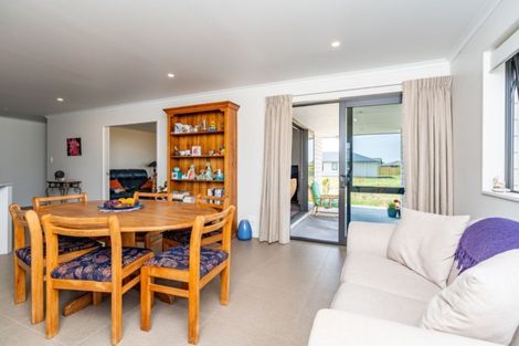 Photo of property in 8 Digby Place, Waipu, 0510