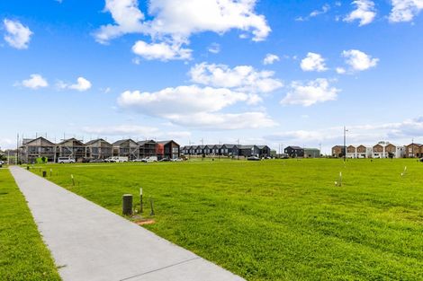 Photo of property in 25 Black Angus Boulevard, Karaka, 2580