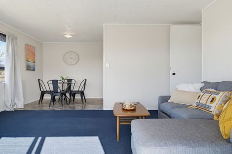 Photo of property in 22 Alastair Avenue, Owhata, Rotorua, 3010