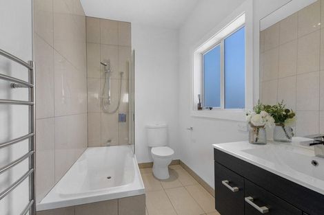 Photo of property in 130 Saint Martins Road, Saint Martins, Christchurch, 8022