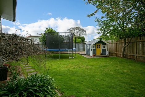 Photo of property in 22 Browning Street, Leamington, Cambridge, 3432