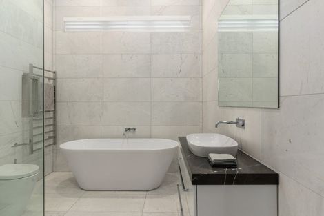 Photo of property in 39 Lawrence Street, Herne Bay, Auckland, 1011