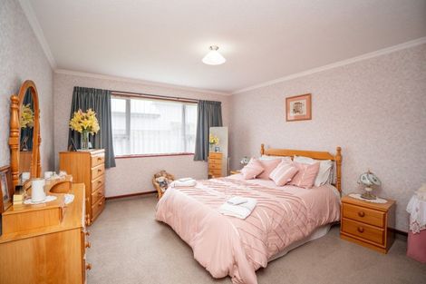 Photo of property in 22 Craig Street, Waikiwi, Invercargill, 9810