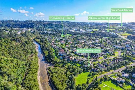 Photo of property in 14 Landing Drive, Albany, Auckland, 0632