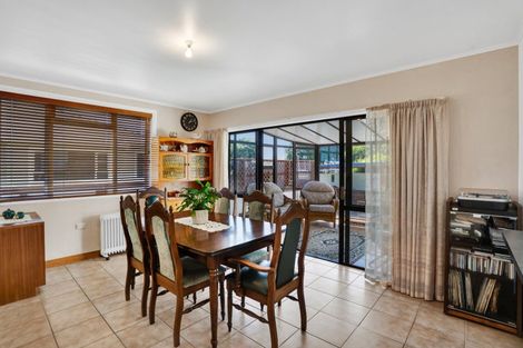 Photo of property in 53 Domett Street, Opunake, 4616