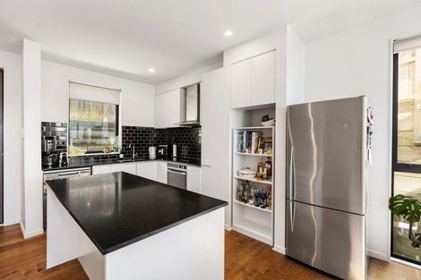 Photo of property in 6/62 Spenmoor Street, Newlands, Wellington, 6037