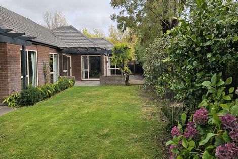 Photo of property in 157 Hawthornden Road, Avonhead, Christchurch, 8042