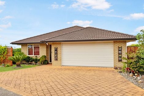 Photo of property in 27 Malta Crescent, Katikati, 3129