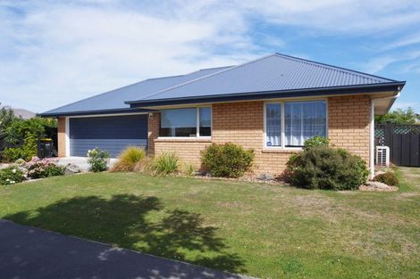 Photo of property in 22 Thistledown Place, Woolston, Christchurch, 8062