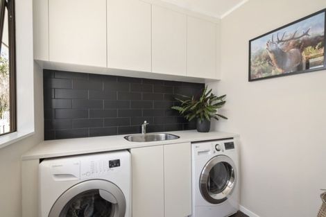 Photo of property in 1 Laura Lane, Brightwater, 7022