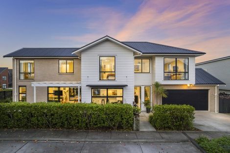 Photo of property in 2 Touhou Road, Hobsonville, Auckland, 0616