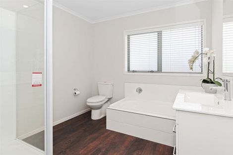 Photo of property in 9 Hills View Drive, Papamoa, 3118