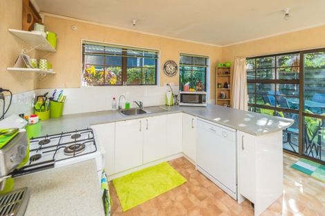 Photo of property in 34 Parkes Avenue, Saint Johns Hill, Whanganui, 4501