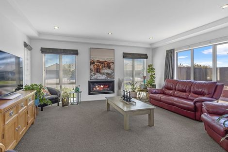 Photo of property in 32 Buckhurst Avenue, Wigram, Christchurch, 8042