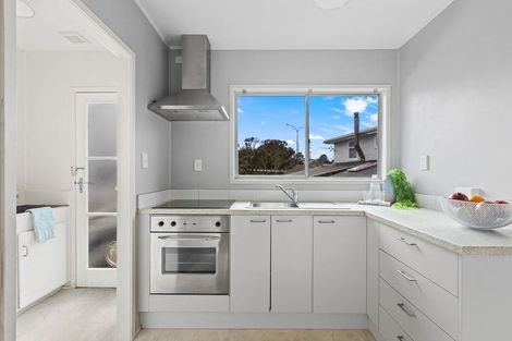 Photo of property in 1/34 Mayfield Road, Glenfield, Auckland, 0629