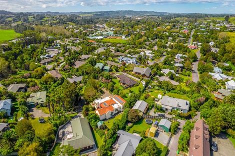 Photo of property in 32 Amber Place, Waimauku, 0812