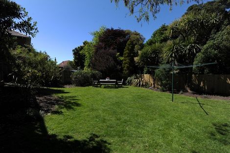 Photo of property in 83 Norfolk Street, Saint Clair, Dunedin, 9012