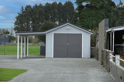 Photo of property in 8 Peace Street, Tuatapere, 9620