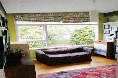 Photo of property in 1 Paramu Avenue, Birkdale, Auckland, 0626