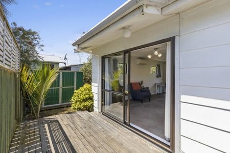 Photo of property in 118a Waiwhetu Road, Waterloo, Lower Hutt, 5011