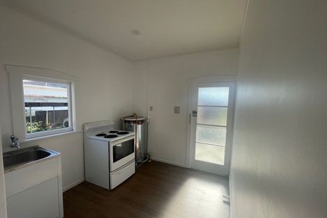 Photo of property in 22 Grande Vue Road, Hillpark, Auckland, 2102