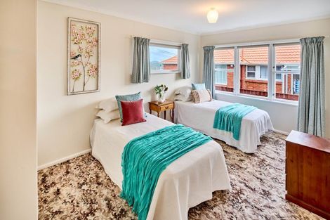 Photo of property in 10 Walker Avenue, Paremata, Porirua, 5026