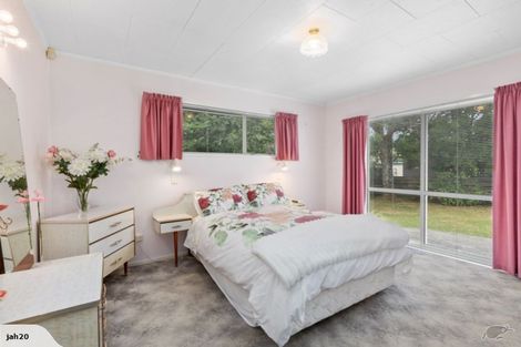 Photo of property in 46 Glen Road, Stokes Valley, Lower Hutt, 5019
