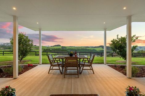 Photo of property in 1518 Old North Road, Helensville, 0875