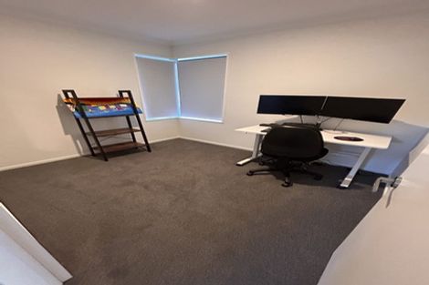 Photo of property in 13 Mcquillan Avenue, Woodend, 7610