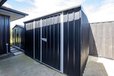 Photo of property in 43 Chris Drive, Rolleston, 7614