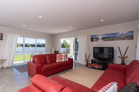Photo of property in 65c Jack Boyd Drive, Mangawhai Heads, Kaiwaka, 0573