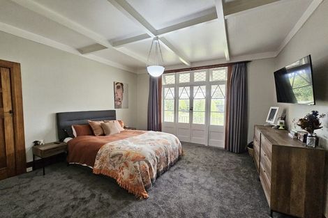 Photo of property in 56 Queenwood Road, Levin, 5510