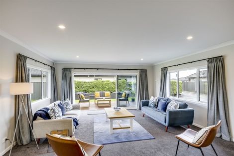 Photo of property in 20 Pukaki Place, Poraiti, Napier, 4112