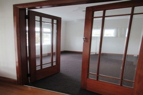 Photo of property in 362 Oxford Street, Levin, 5510