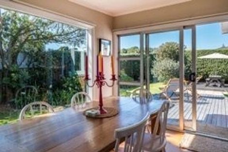 Photo of property in 5 Jillett Street, Titahi Bay, Porirua, 5022