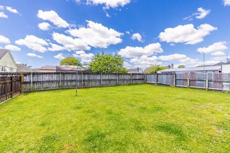 Photo of property in 1 Byron Road, Enderley, Hamilton, 3214