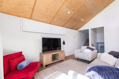 Photo of property in 1b Rannoch Drive, Jacks Point, Queenstown, 9371