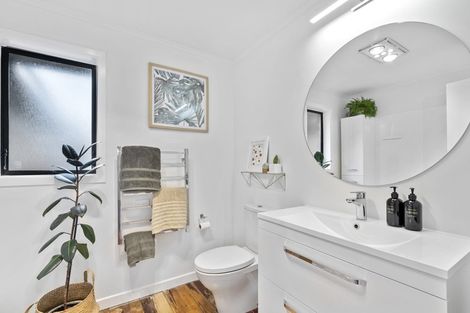 Photo of property in 1/66 Opaheke Road, Opaheke, Papakura, 2113