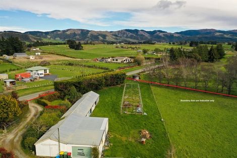 Photo of property in 14 Bakers Road, Waimate, 7978