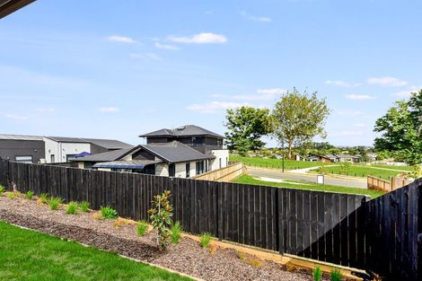 Photo of property in 10 Oralee Terrace, Peacocke, Hamilton, 3206