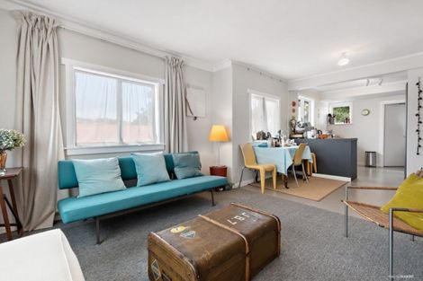 Photo of property in 39 Fraser Avenue, Johnsonville, Wellington, 6037