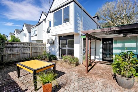 Photo of property in 6/5 Patterson Street, Sandringham, Auckland, 1041